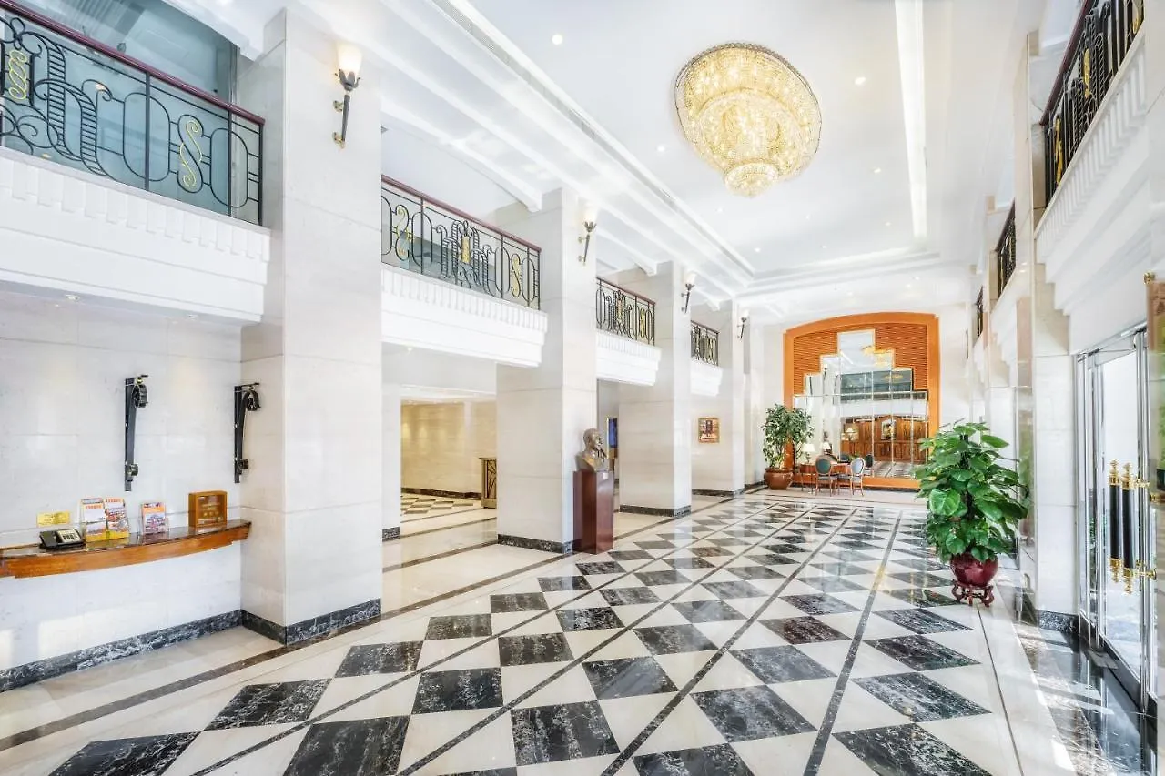 Hotel Sintra Macau 3*,
